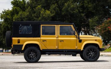 Land-Rover-Defender-1993-4D-Sport-Utility-22