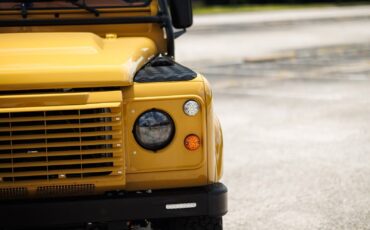 Land-Rover-Defender-1993-4D-Sport-Utility-34