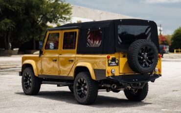 Land-Rover-Defender-1993-4D-Sport-Utility-7