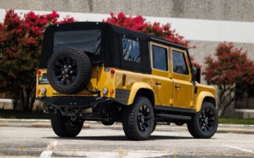 Land-Rover-Defender-1993-4D-Sport-Utility-9