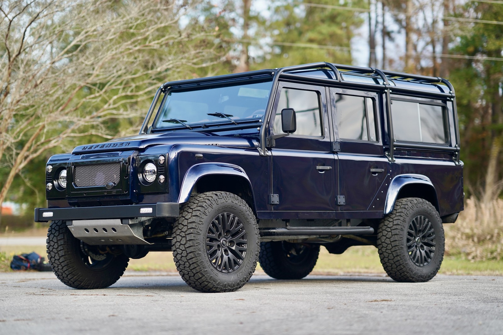 Land-Rover-Defender-1993-Station-Wagon-13
