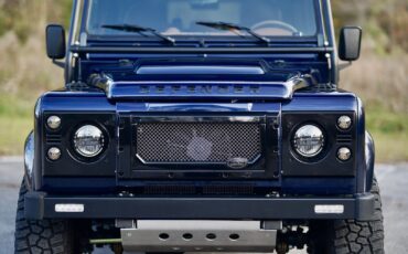 Land-Rover-Defender-1993-Station-Wagon-15