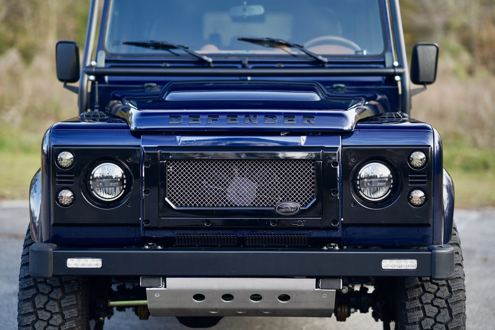Land-Rover-Defender-1993-Station-Wagon-15