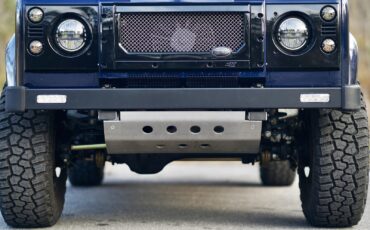 Land-Rover-Defender-1993-Station-Wagon-16