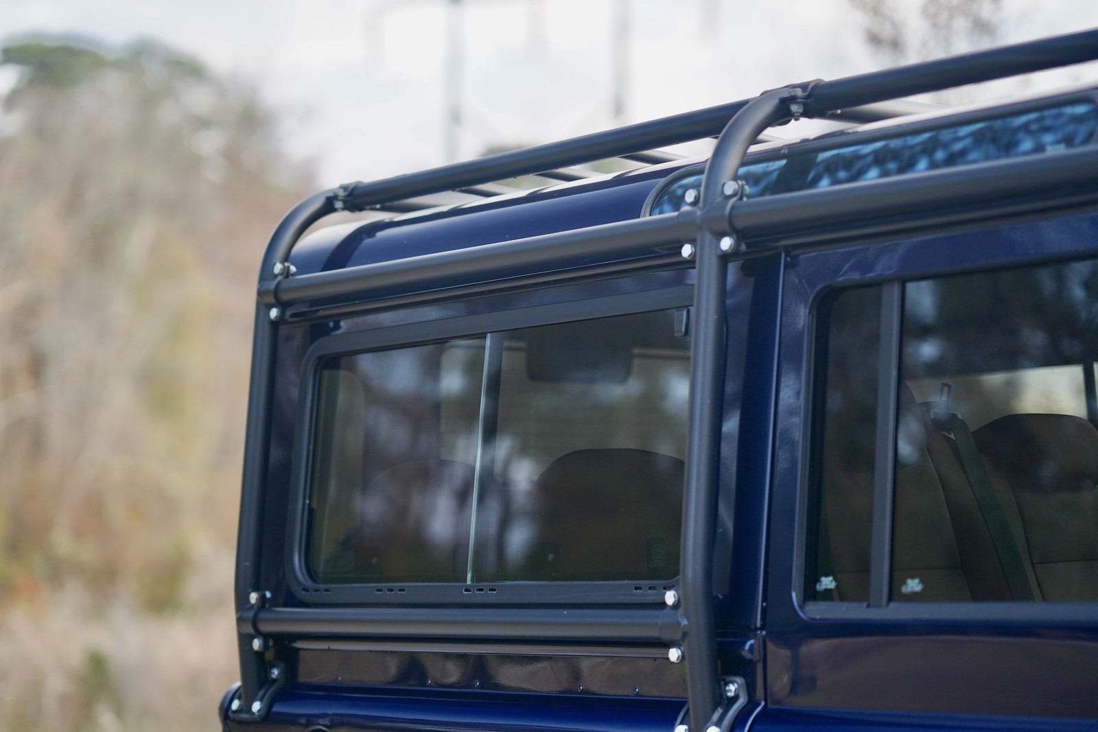 Land-Rover-Defender-1993-Station-Wagon-20