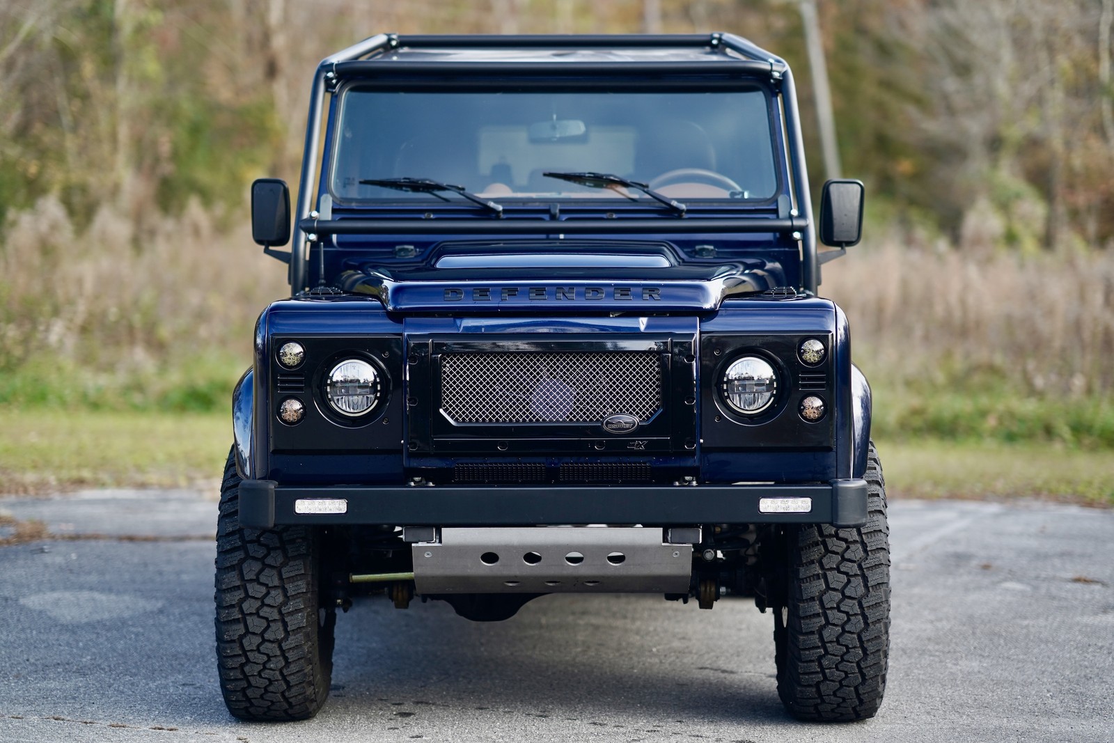 Land-Rover-Defender-1993-Station-Wagon-9