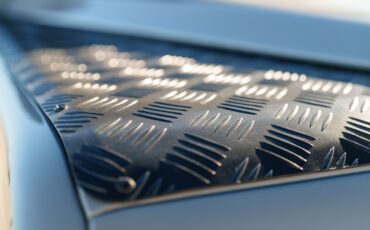 Land-Rover-Defender-1995-SUV-14