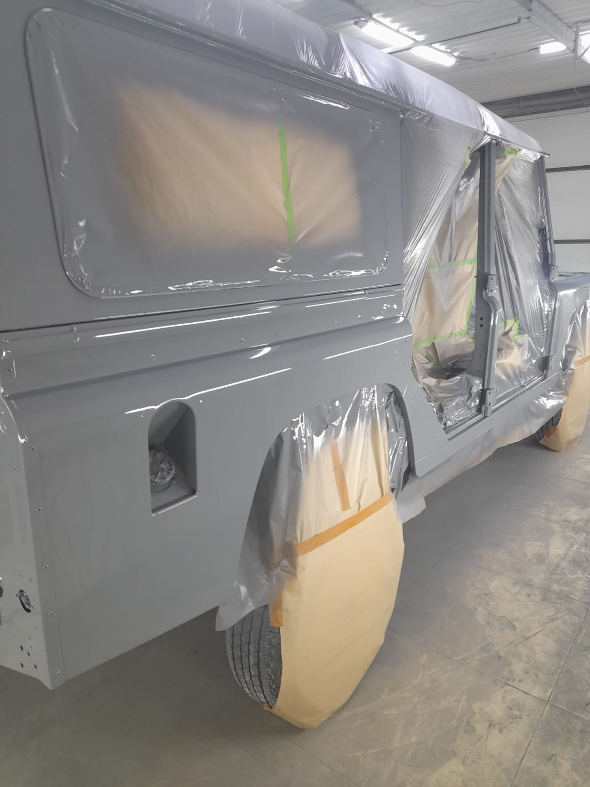 Land-Rover-Defender-1995-SUV-22