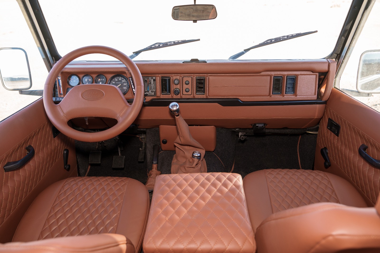 Land-Rover-Defender-1995-SUV-28