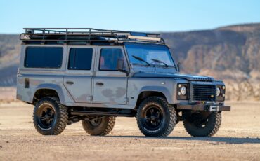 Land-Rover-Defender-1995-SUV-6