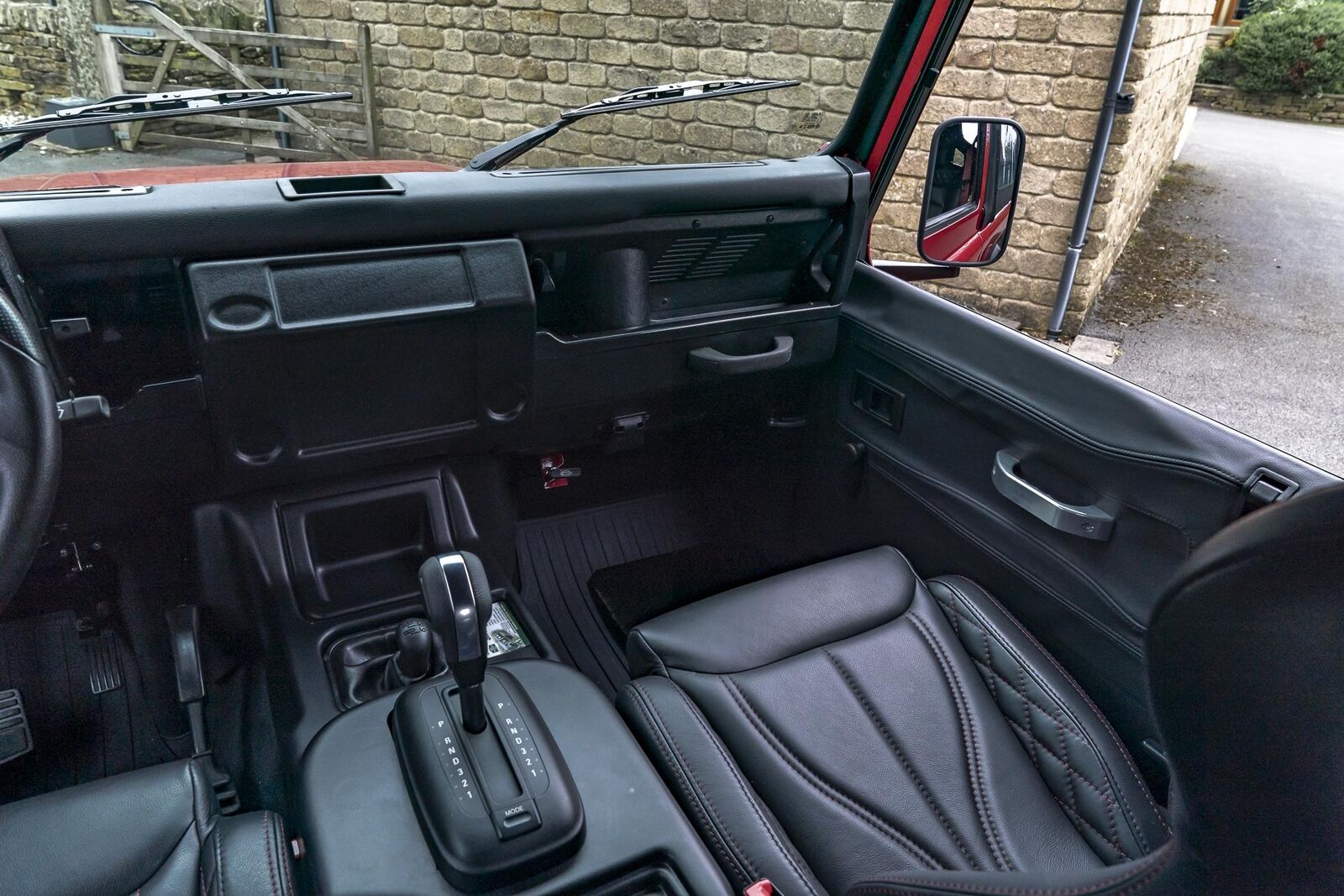 Land-Rover-Defender-1996-Finance-Trade-Welcomed-12