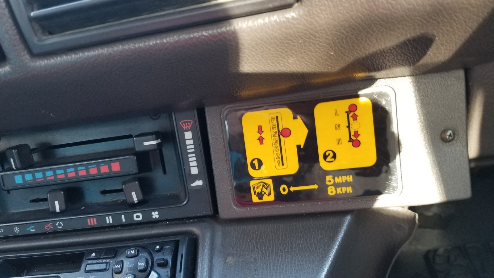 Land-Rover-Range-Rover-1989-SUV-6