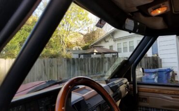 Land-Rover-Range-Rover-1989-SUV-8