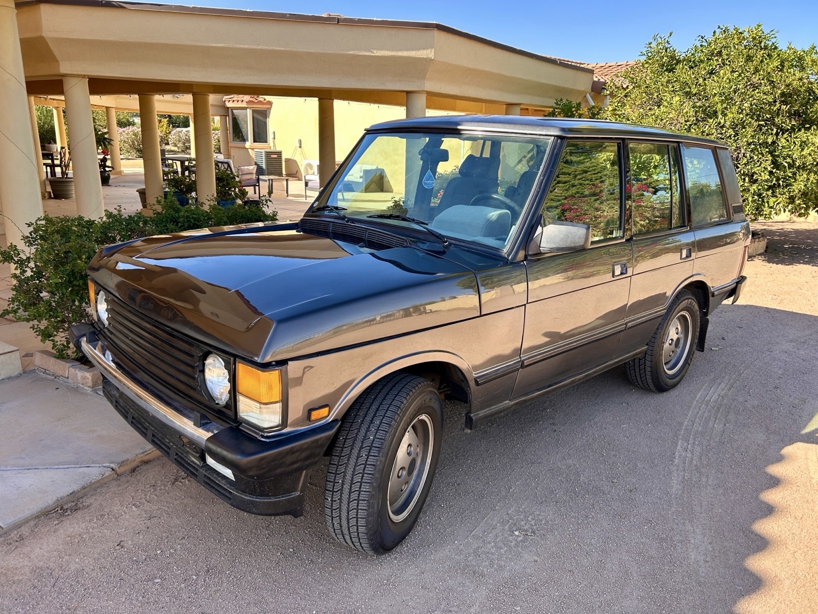 Land-Rover-Range-Rover-1992-2