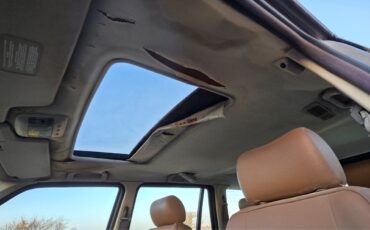 Land-Rover-Range-Rover-1996-SUV-11