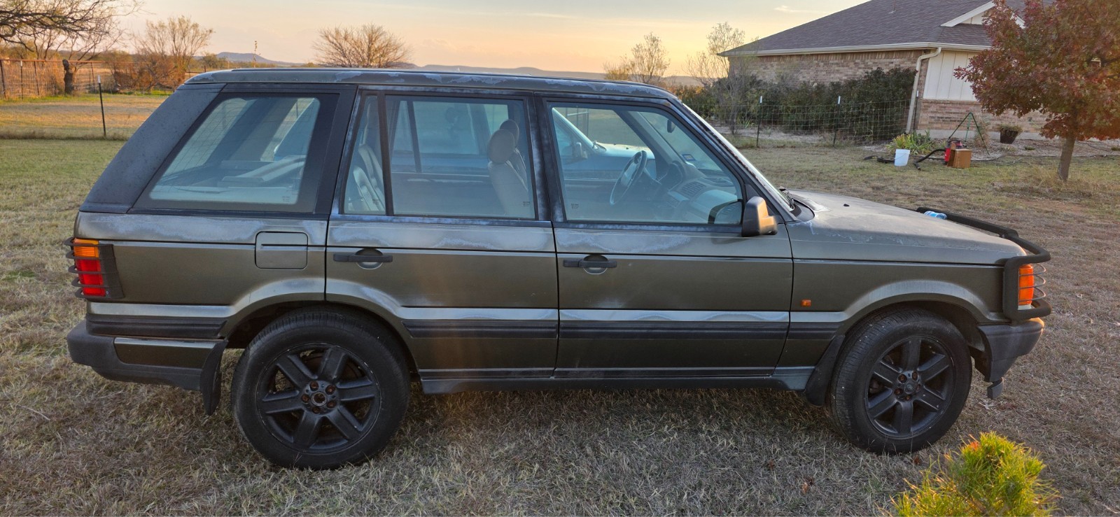 Land-Rover-Range-Rover-1996-SUV-5