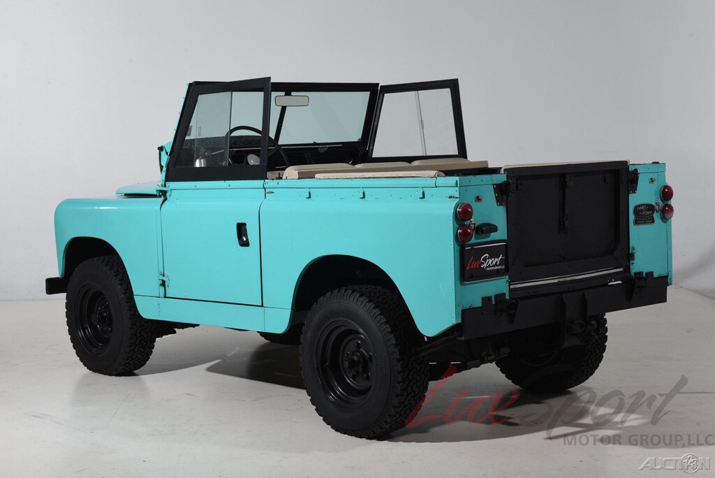 Land-Rover-Safari-1967-13
