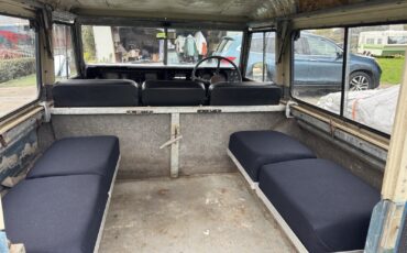 Land-Rover-Series-III-1973-18