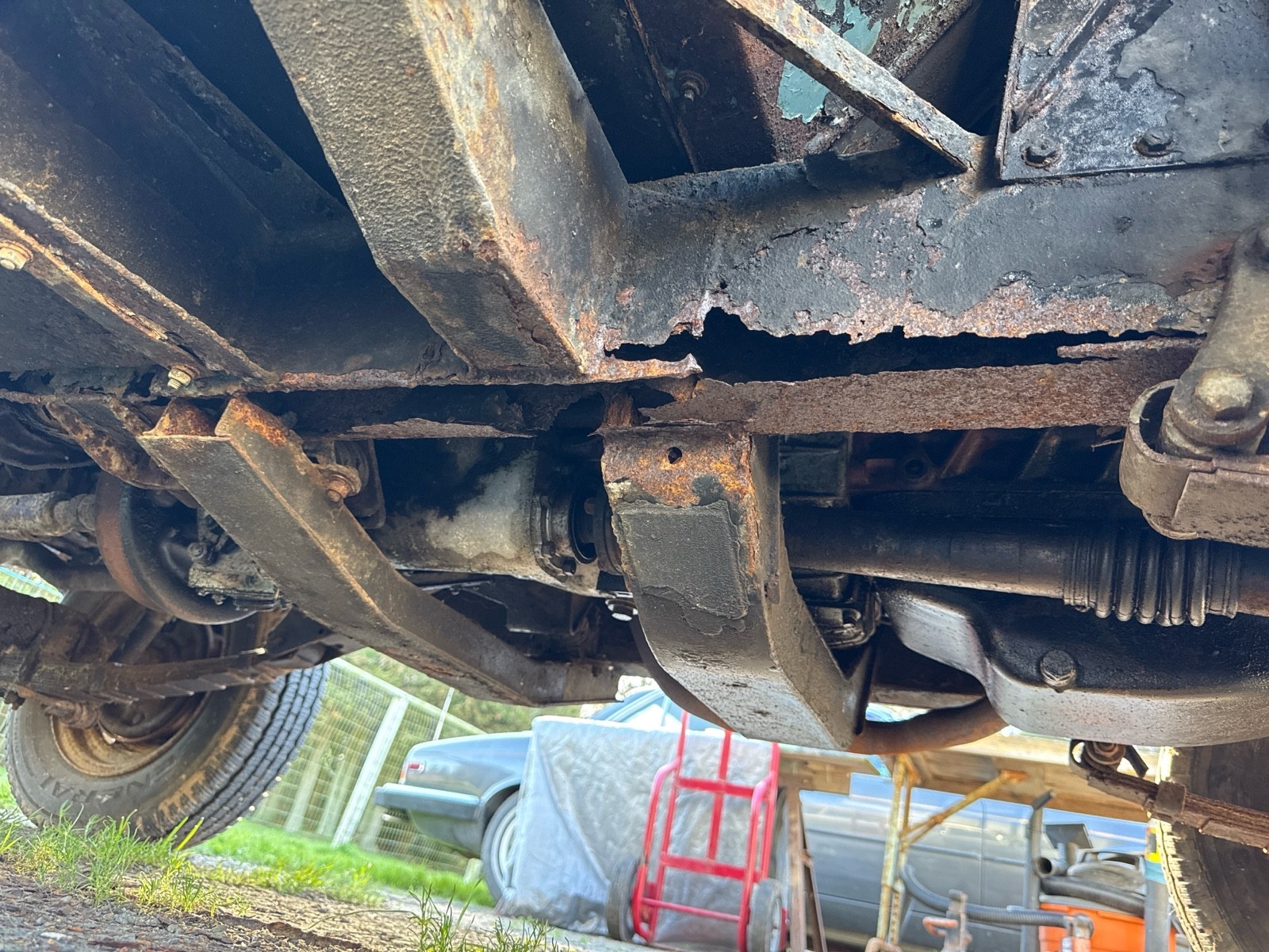 Land-Rover-Series-III-1973-21