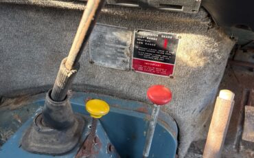 Land-Rover-Series-III-1973-22