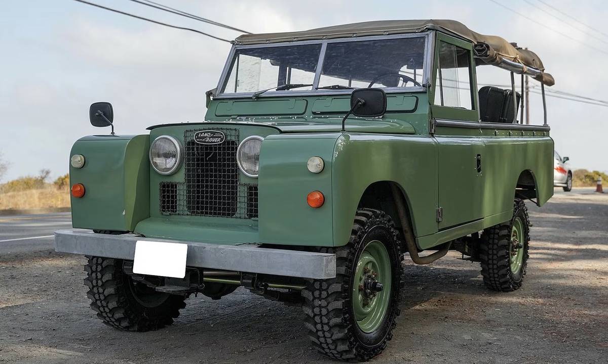 Land-rover-109-diesel-1973-green-12