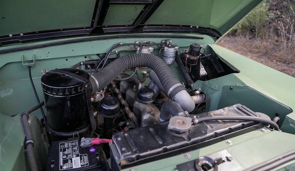 Land-rover-109-diesel-1973-green-4