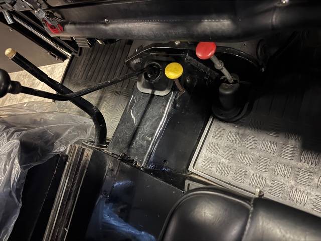 Land-rover-88h-1970-green-15