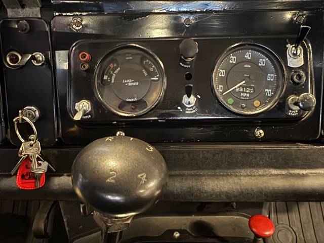 Land-rover-88h-1970-green-17