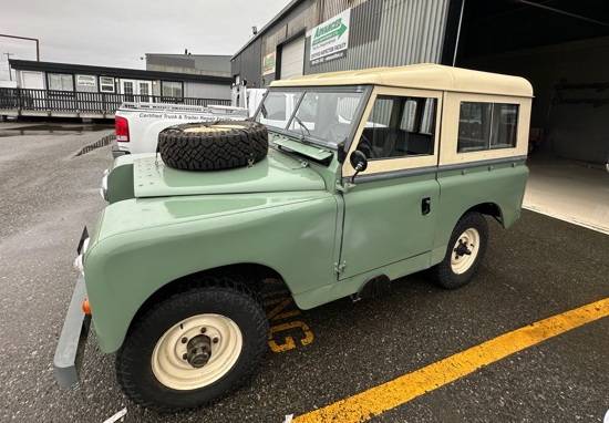 Land-rover-88h-1970-green