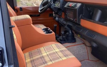 Land-rover-Defender-1995-15