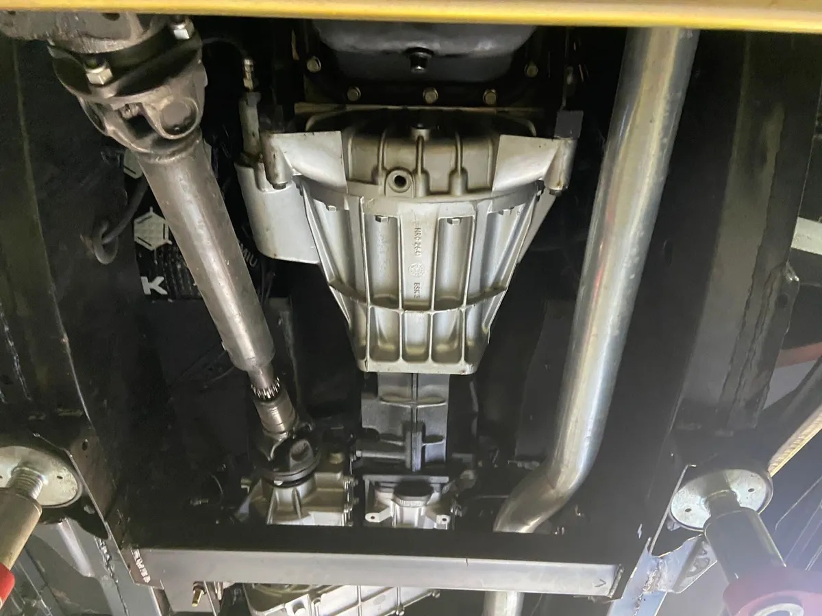 Land-rover-Defender-1995-5