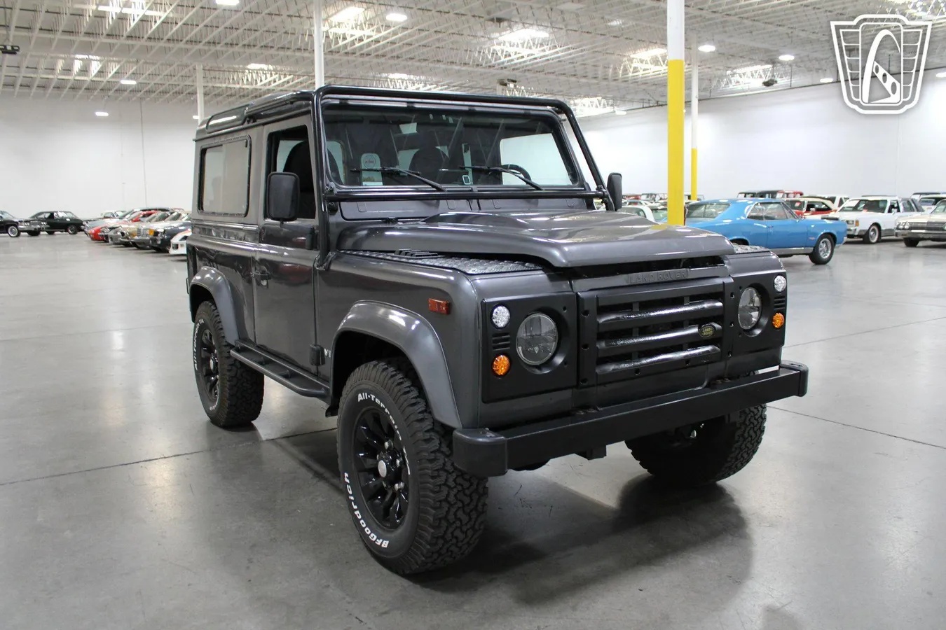 Land-rover-Defender-1995-Gray-Black-10