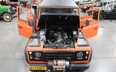 Land-rover-Defender-1995-Orange-Black-12