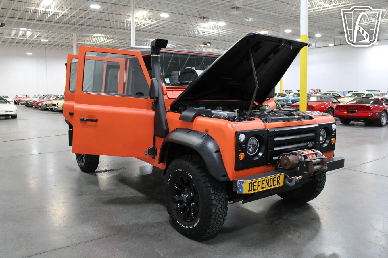 Land-rover-Defender-1995-Orange-Black-15
