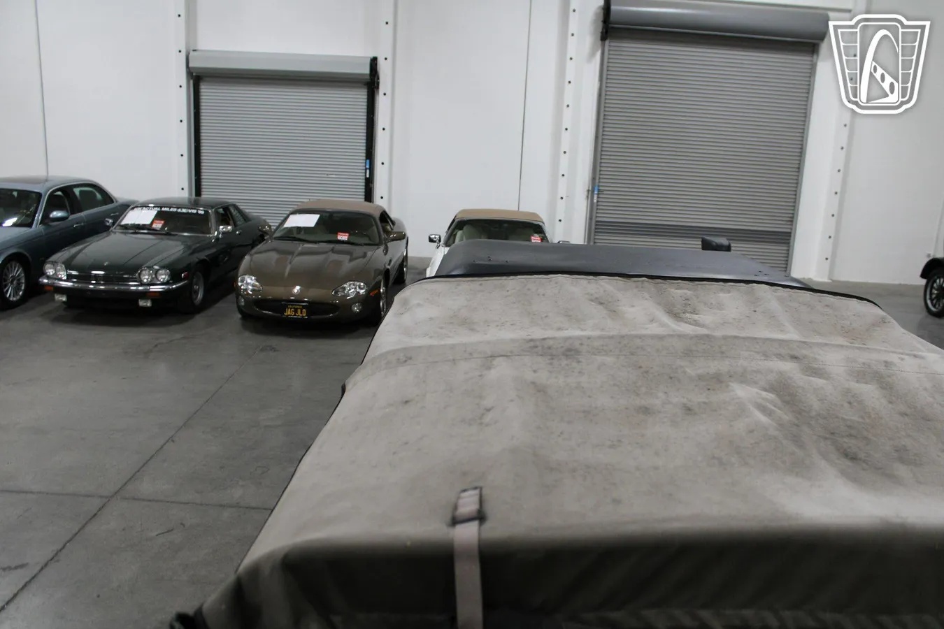 Land-rover-Defender-1995-Orange-Black-17