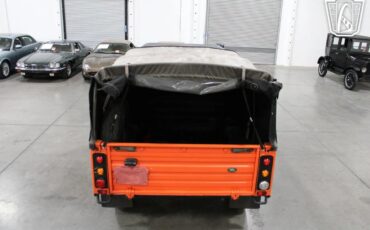 Land-rover-Defender-1995-Orange-Black-3