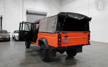 Land-rover-Defender-1995-Orange-Black-4