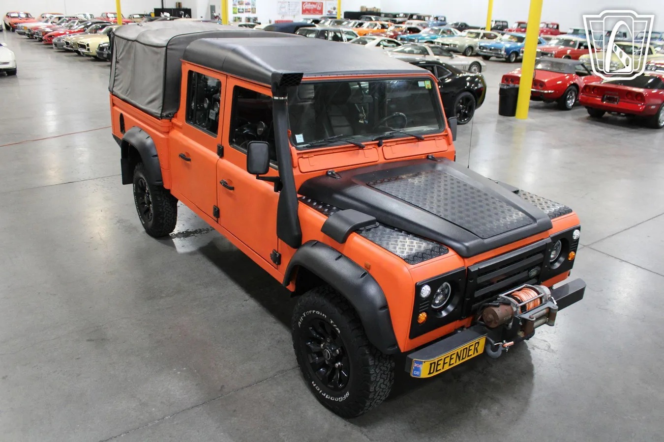 Land-rover-Defender-1995-Orange-Black-6