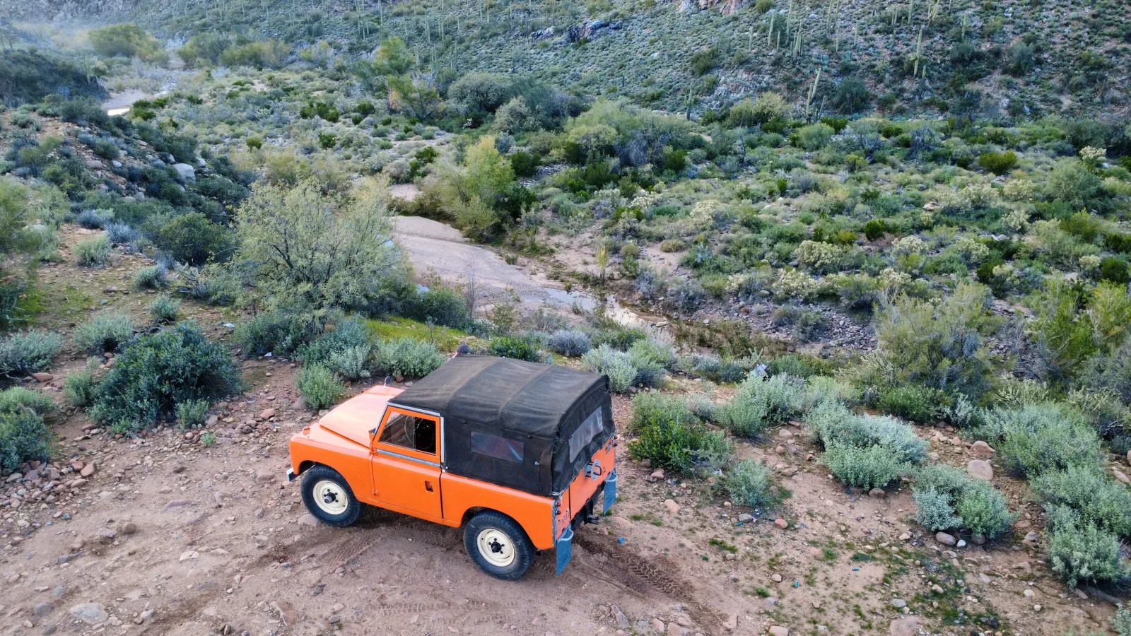 Land-rover-Series-2a-1966-Orange-Orange-1