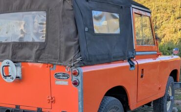 Land-rover-Series-2a-1966-Orange-Orange-9