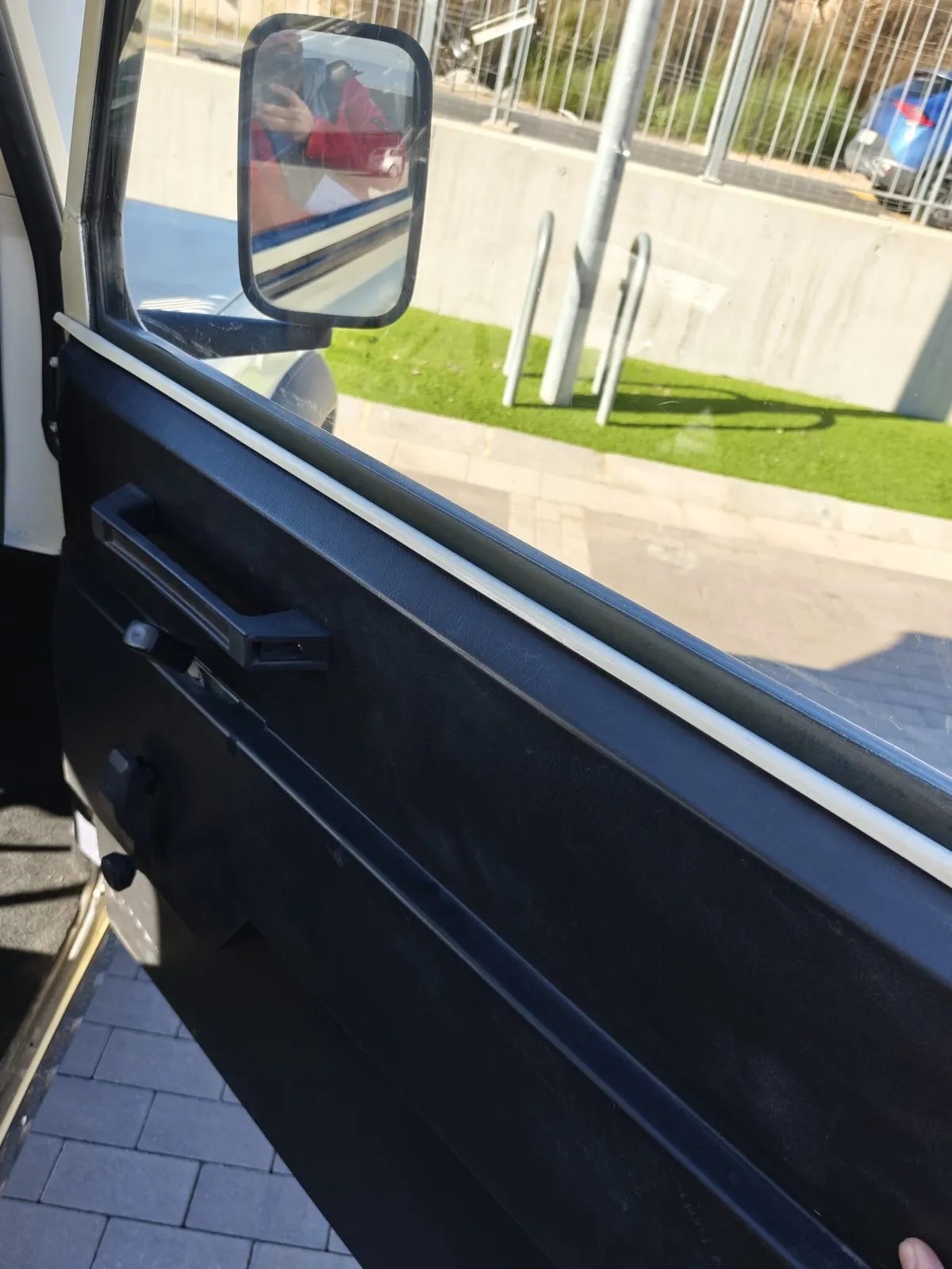 Land-rover-Series-3-1988-Cream-Cream-13