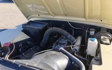 Land-rover-Series-3-1988-Cream-Cream-15