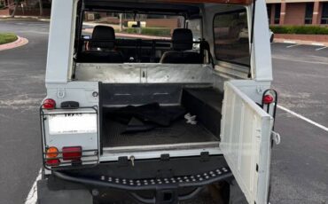 Land-rover-defender-90-diesel-1991-grey