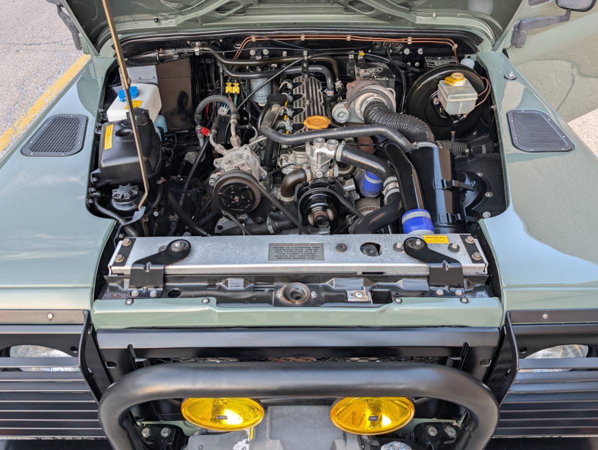 Land-rover-defender-defender-90-diesel-1992-green-365