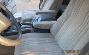 Land-rover-hunter-1989-2