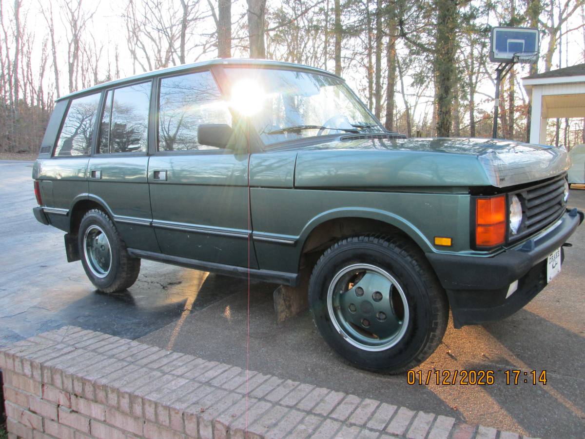 Land-rover-hunter-1989