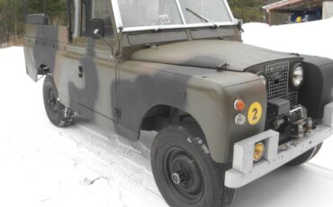 Land-rover-pickup-truck-1964-green-2