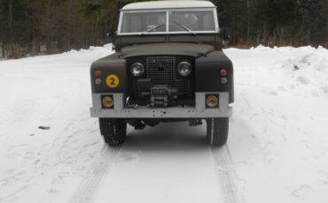 Land-rover-pickup-truck-1964-green-3