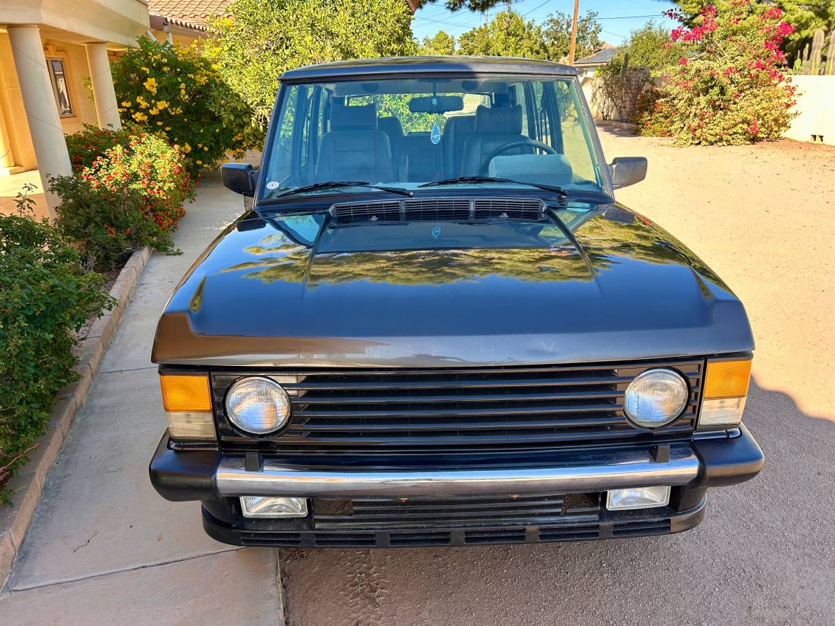 Land-rover-range-rover-classic-1992-grey-1