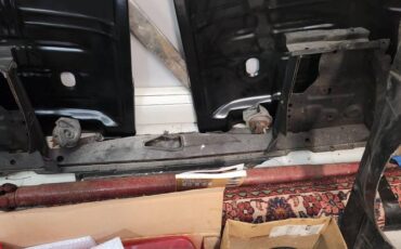 Lemans-conv-1970-red-10